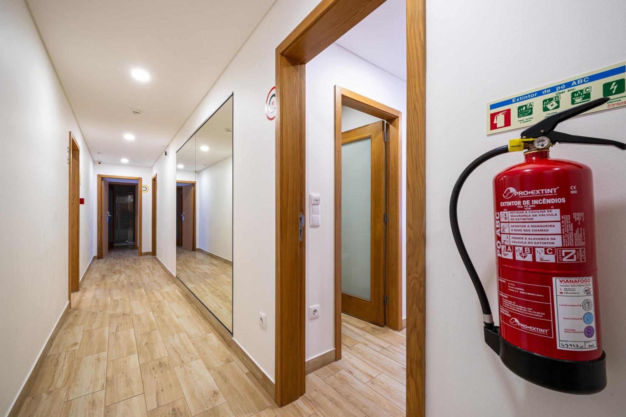 Central Suites São João da Madeira Exterior foto